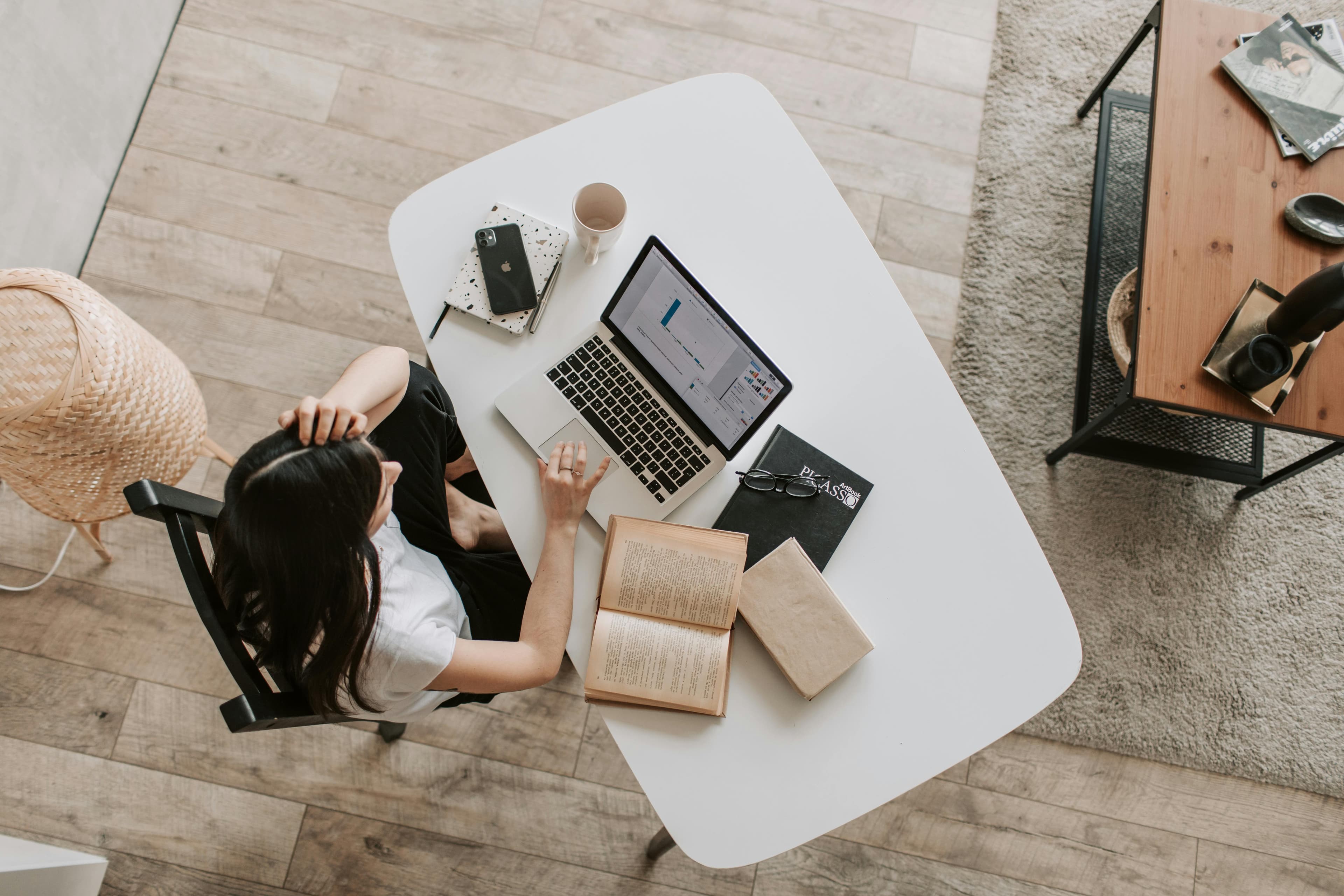 SEO Articles: How to Create Content That Ranks [2025 Guide]
