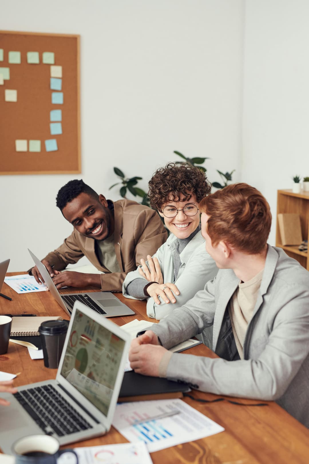 SEO professionals analyzing digital marketing tools and software for optimal website performance